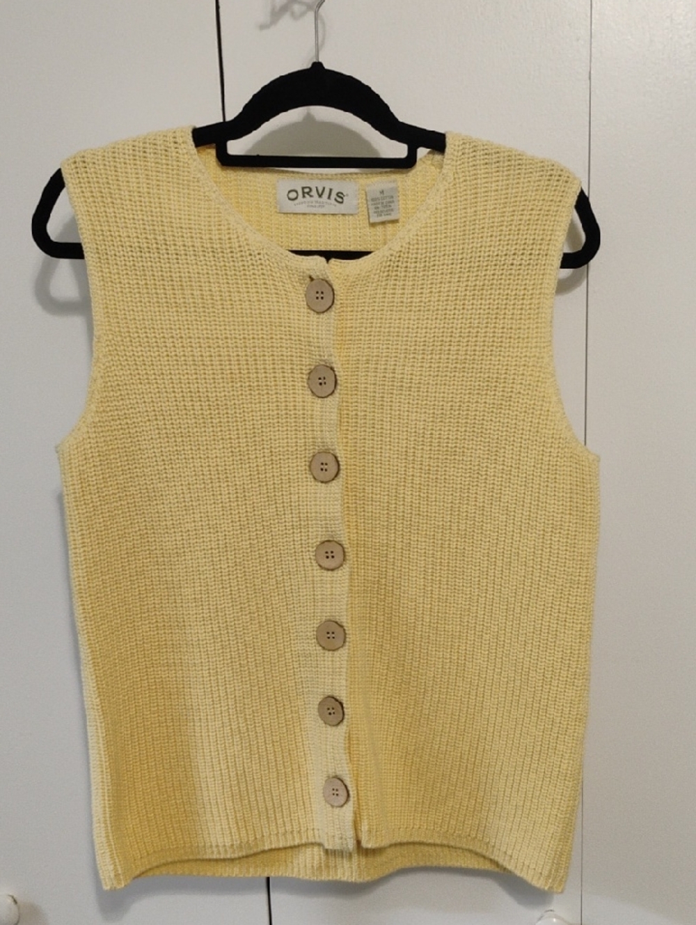 Orvis Pale Yellow Sleeveless Knit Button Vest